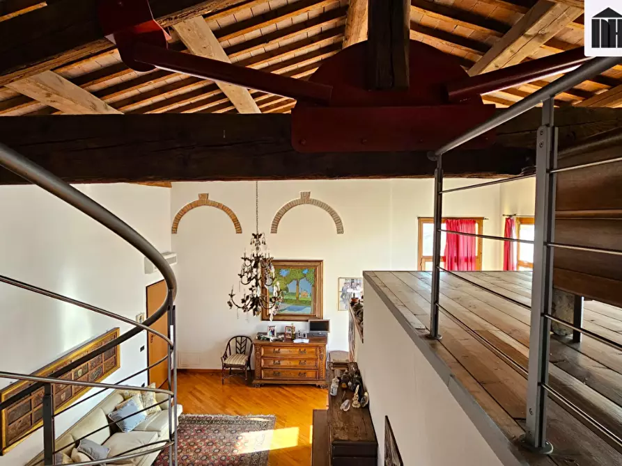 Immagine 18 di Mansarda in vendita  a Santa Croce Sull'arno