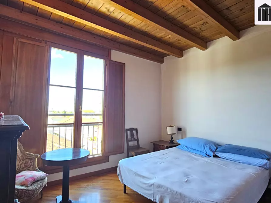 Immagine 14 di Mansarda in vendita  a Santa Croce Sull'arno