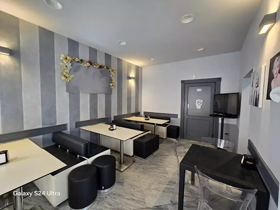Immagine 6 di Bar / Ristorante in vendita  a Massa