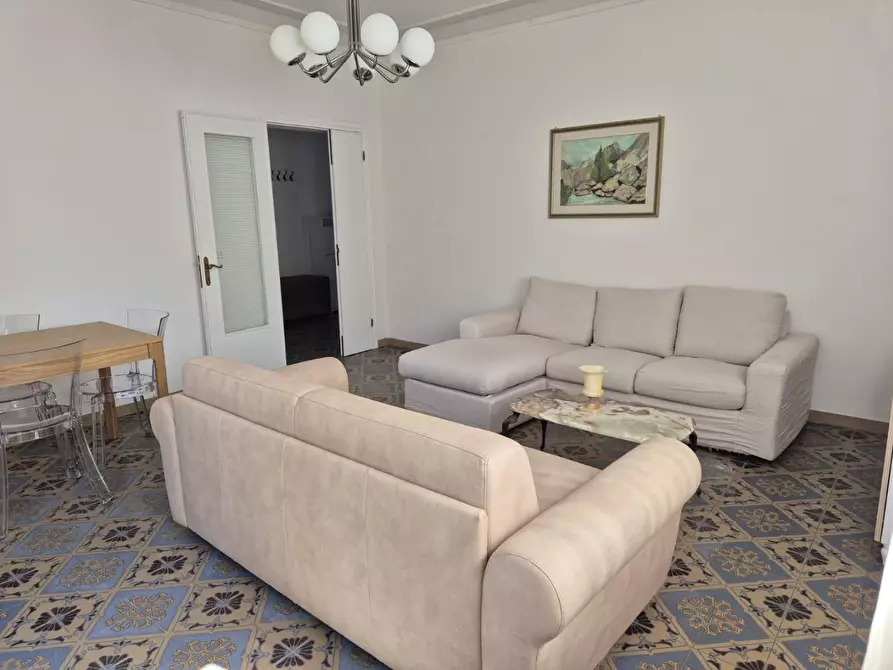 Immagine 5 di Appartamento in affitto  a Carrara