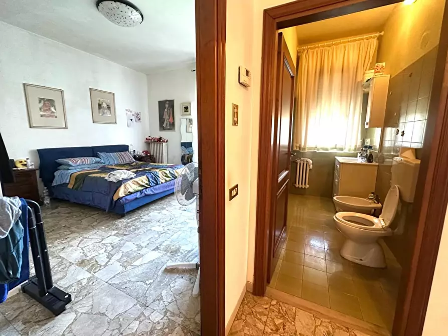 Immagine 12 di Appartamento in vendita  a Empoli