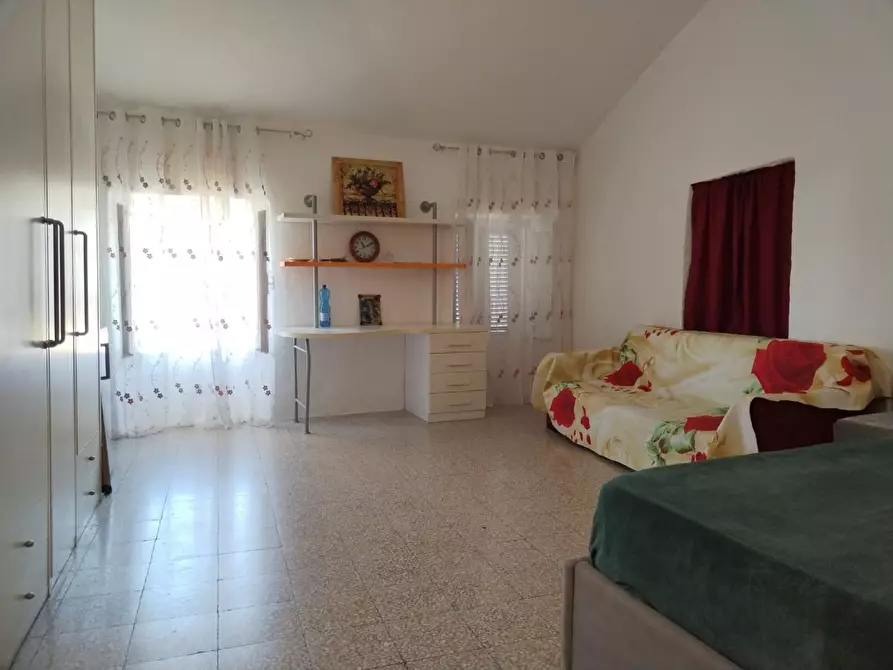 Immagine 21 di Terratetto in vendita  a Massa