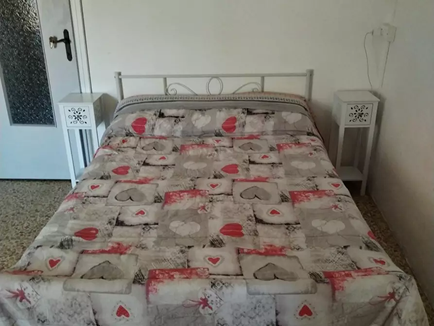 Immagine 22 di Terratetto in vendita  a Massa