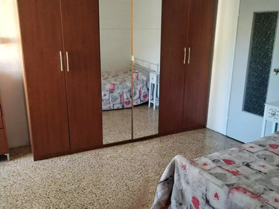 Immagine 23 di Terratetto in vendita  a Massa