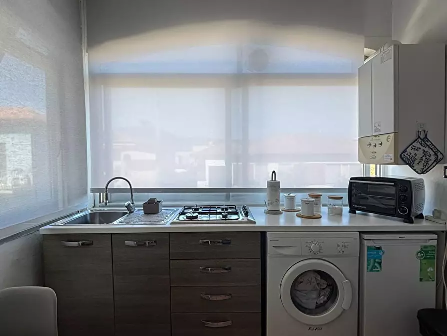 Immagine 12 di Appartamento in affitto  a Ameglia