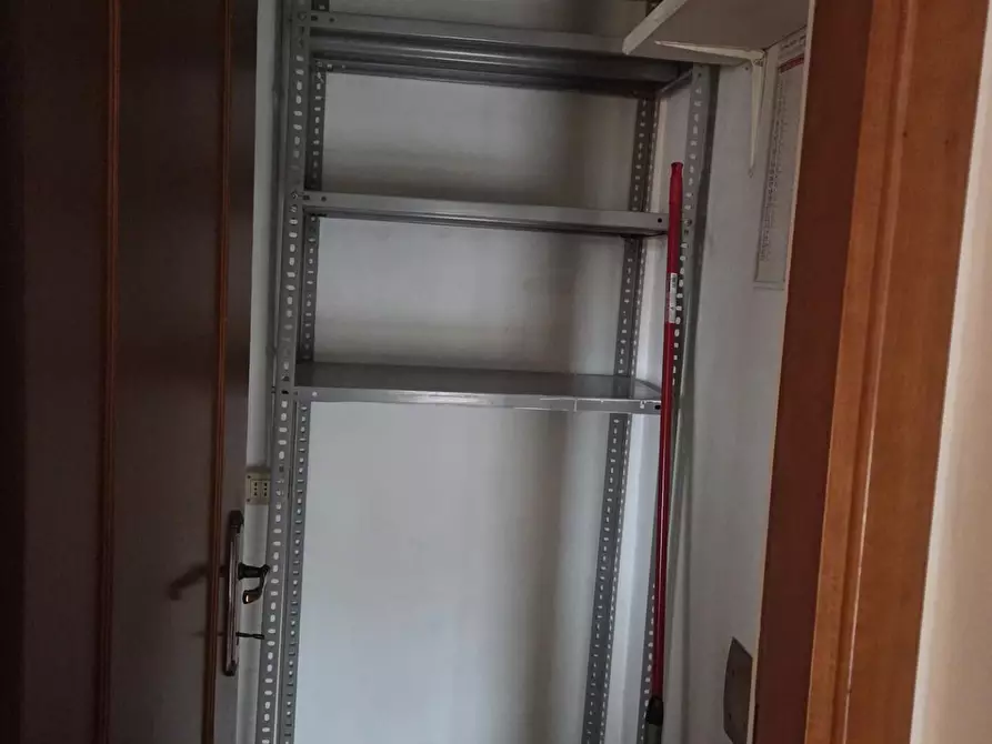 Immagine 14 di Appartamento in affitto  a Sarzana