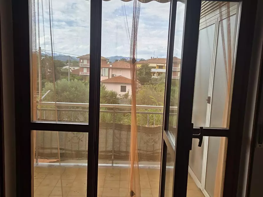 Immagine 7 di Appartamento in affitto  a Sarzana