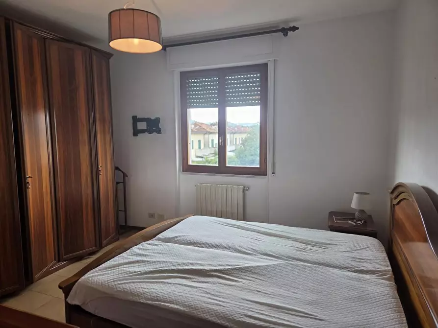 Immagine 8 di Appartamento in affitto  a Sarzana