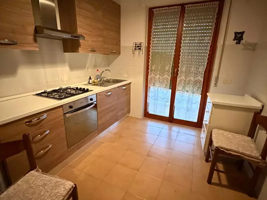 Immagine 16 di Appartamento in affitto  a Sarzana