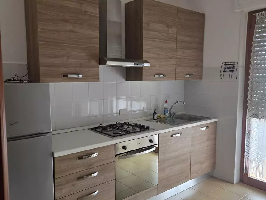 Immagine 2 di Appartamento in affitto  a Sarzana