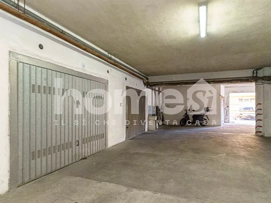 Immagine 41 di Appartamento in vendita  a Catania