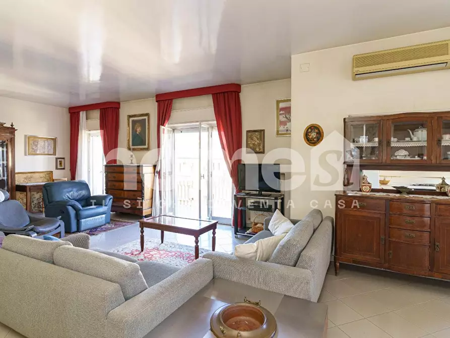 Immagine 1 di Appartamento in vendita  a Catania