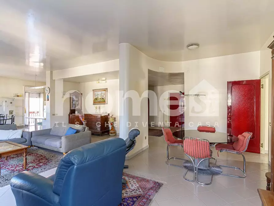 Immagine 10 di Appartamento in vendita  a Catania