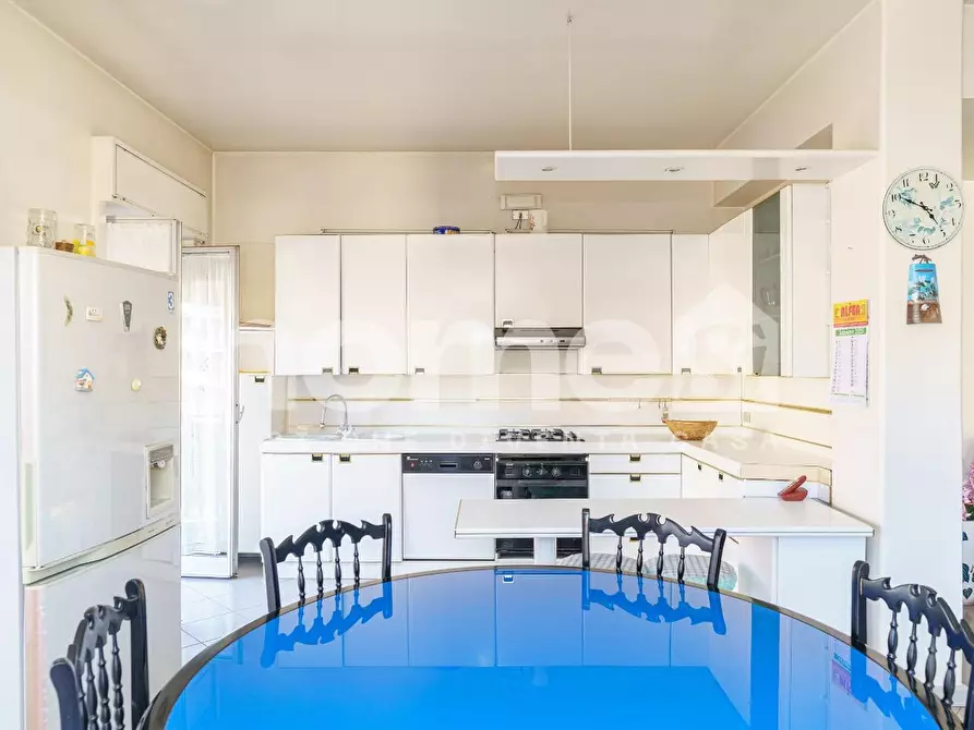 Immagine 15 di Appartamento in vendita  a Catania