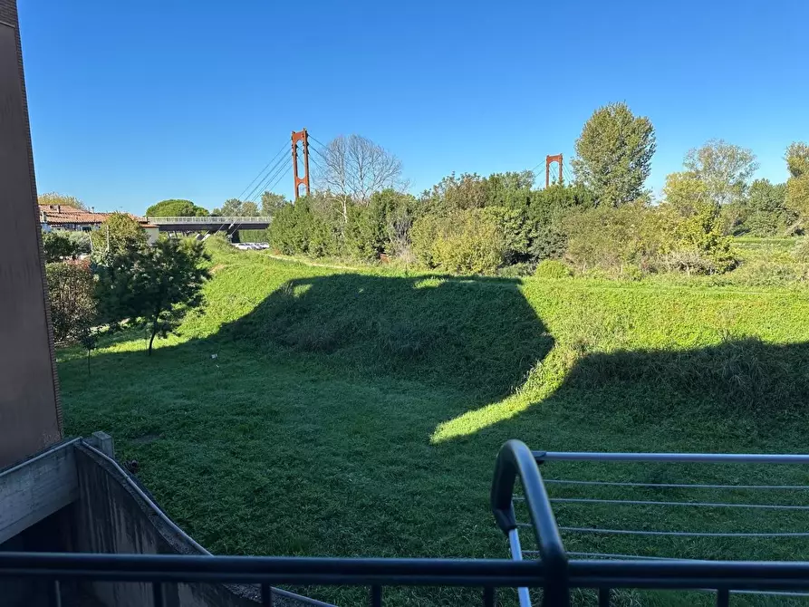 Immagine 9 di Appartamento in vendita  a Pisa