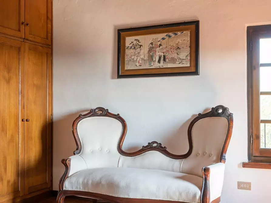 Immagine 74 di Villa in vendita  a Camaiore