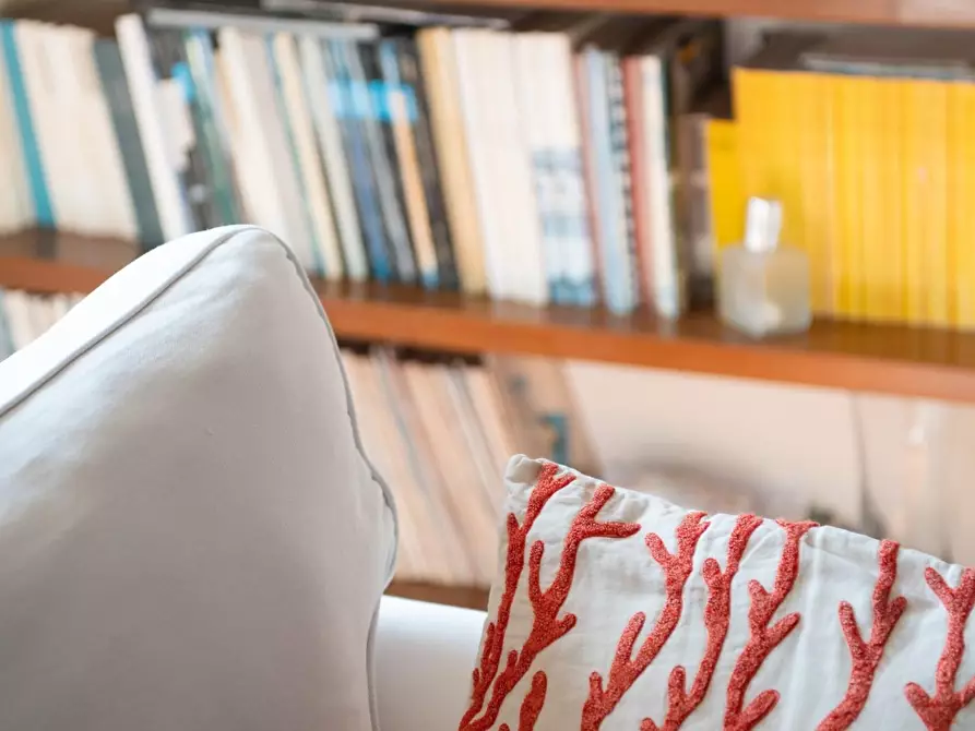 Immagine 62 di Villa in vendita  a Camaiore