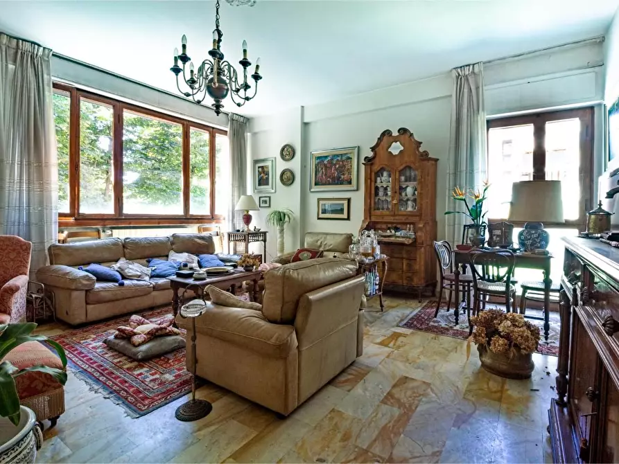 Immagine 19 di Appartamento in vendita  a Pisa