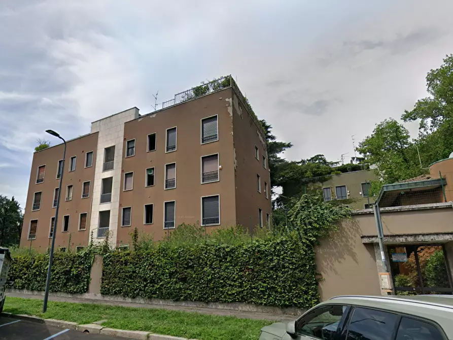 Immagine 2 di Appartamento in vendita  a Milano