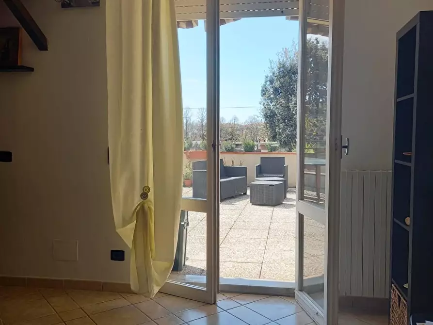 Immagine 4 di Appartamento in affitto  a Ortonovo