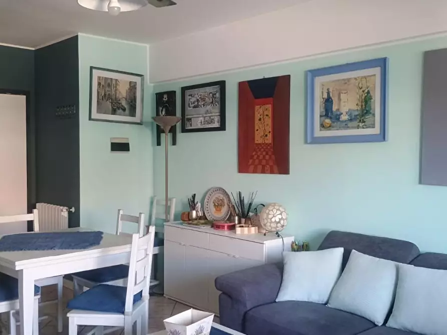 Immagine 4 di Mansarda in vendita  a Viareggio