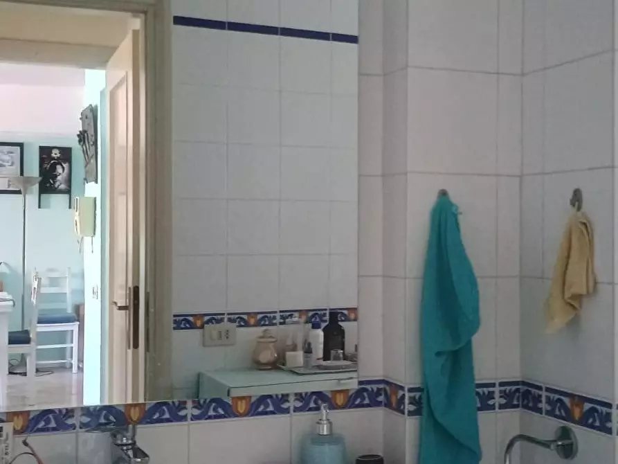 Immagine 18 di Mansarda in vendita  a Viareggio