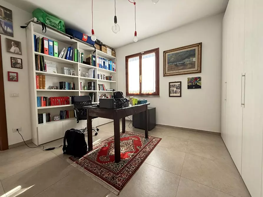 Immagine 6 di Appartamento in vendita  a Siena