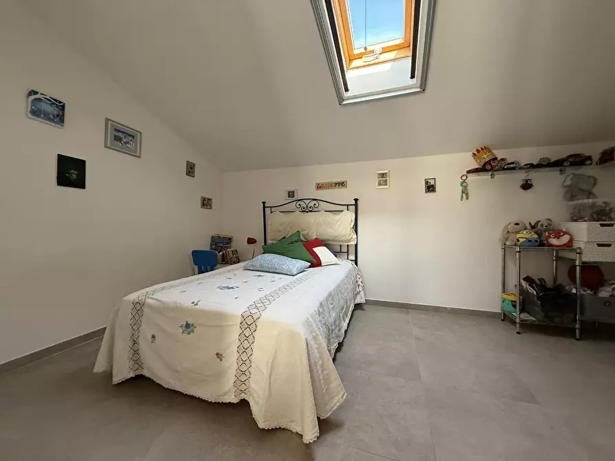 Immagine 12 di Appartamento in vendita  a Siena