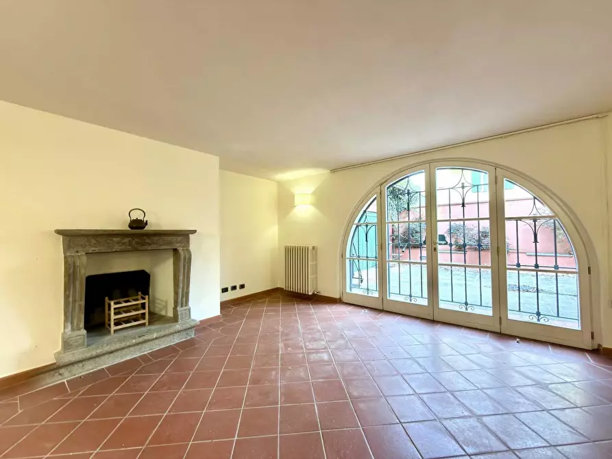 Immagine 25 di Villa in vendita  a Lucca