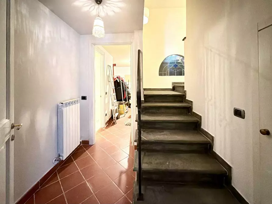 Immagine 49 di Villa in vendita  a Lucca