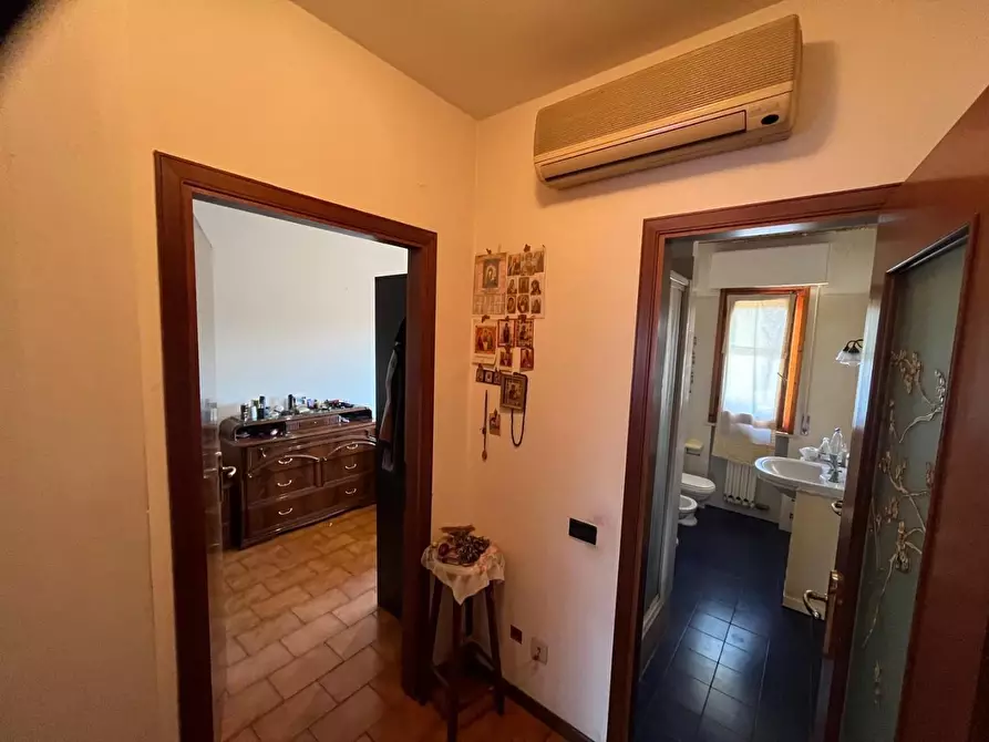 Immagine 10 di Appartamento in vendita  a Castelfranco Di Sotto