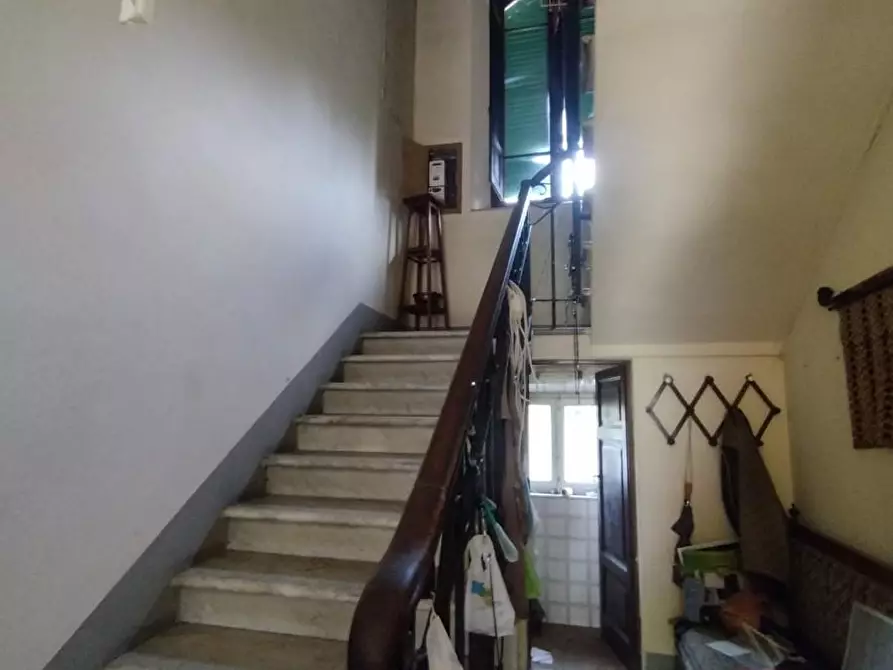 Immagine 4 di Villa in vendita  a Pisa