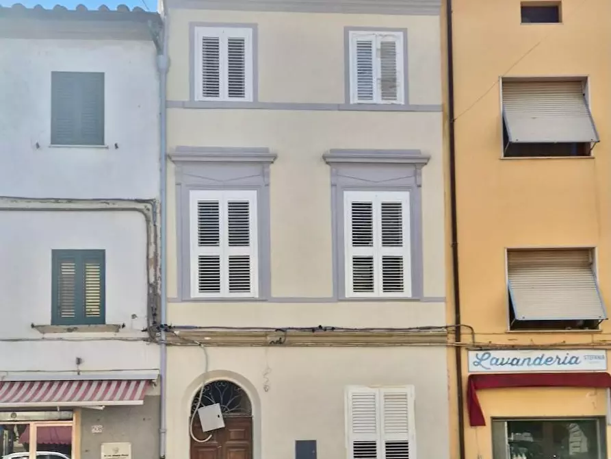 Immagine 4 di Appartamento in vendita  a Pisa