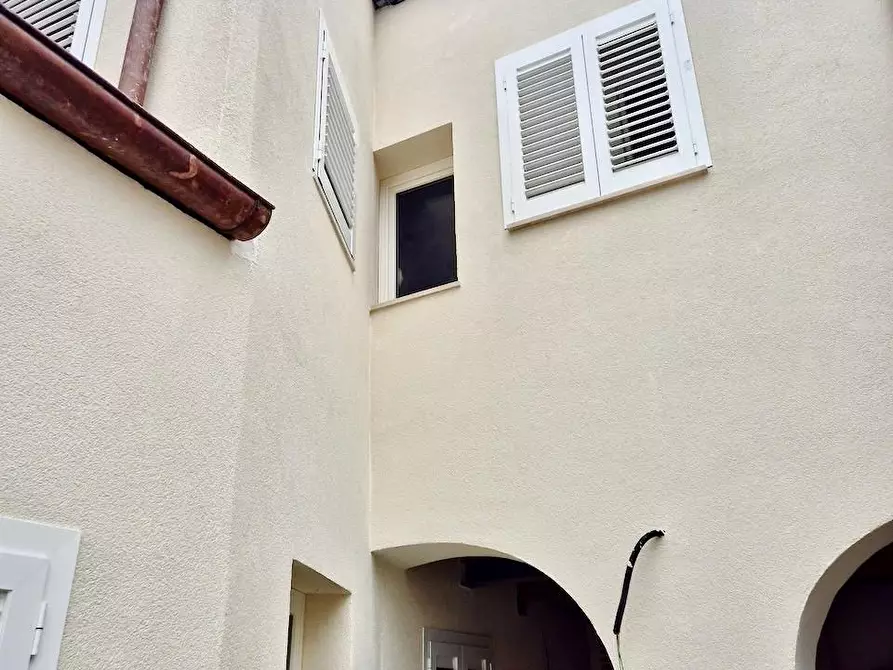 Immagine 4 di Appartamento in vendita  a Pisa