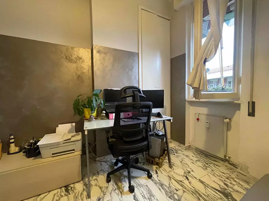 Immagine 15 di Appartamento in vendita  a La Spezia