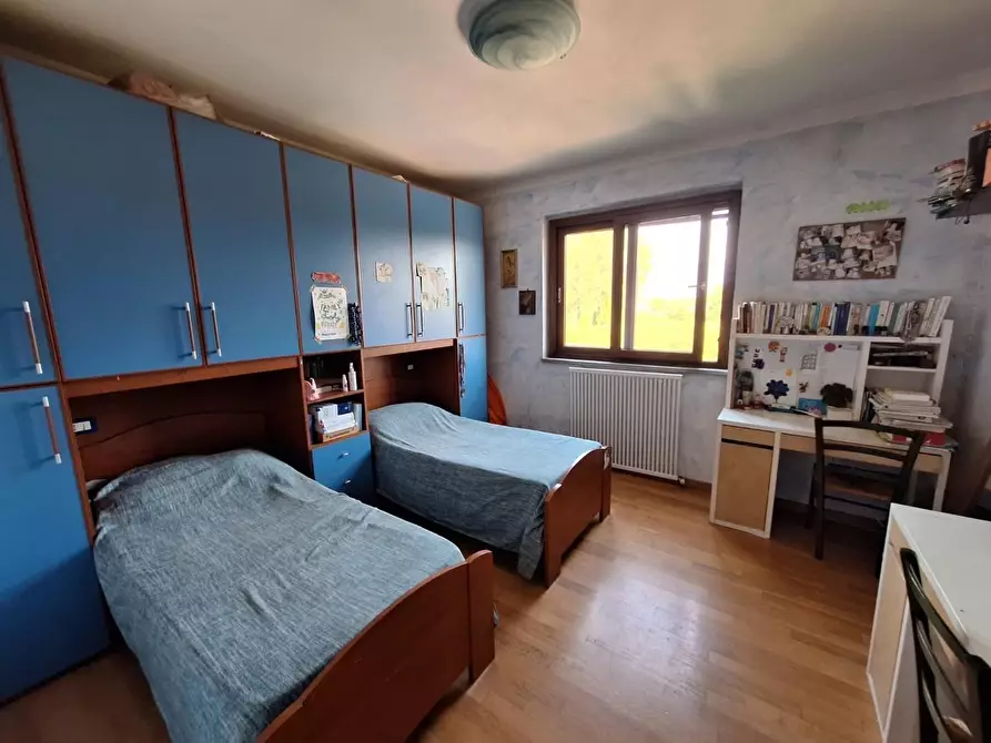 Immagine 15 di Villa in vendita  a Capannori