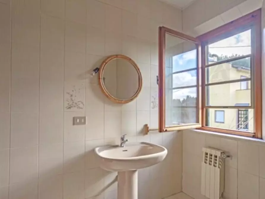 Immagine 30 di Villa in vendita  a Montaione