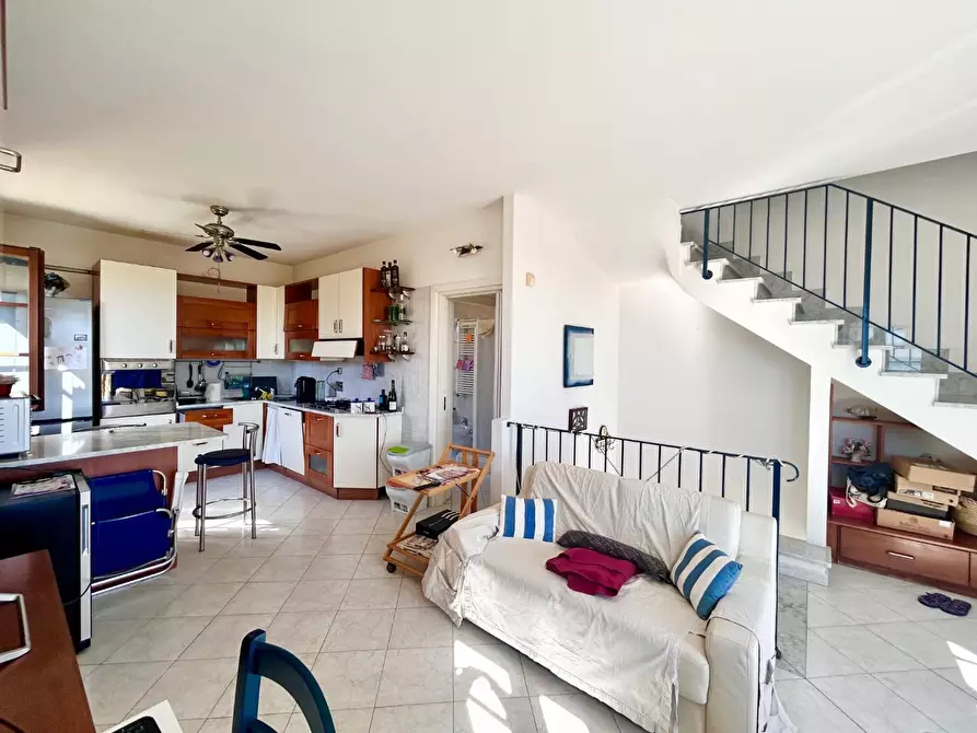 Immagine 23 di Appartamento in vendita  a Pisa