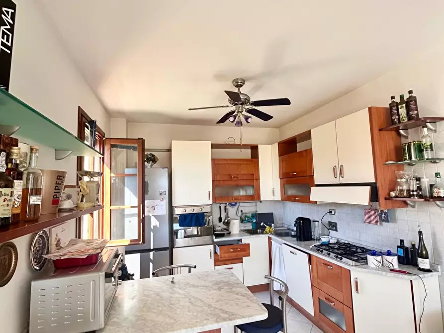 Immagine 6 di Appartamento in vendita  a Pisa