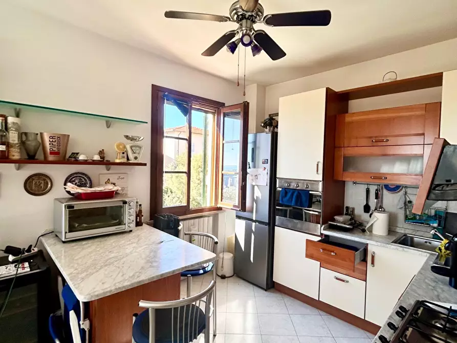 Immagine 8 di Appartamento in vendita  a Pisa