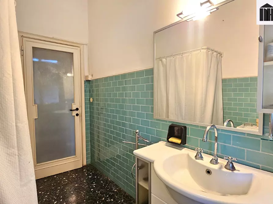 Immagine 21 di Appartamento in vendita  a Santa Croce Sull'arno