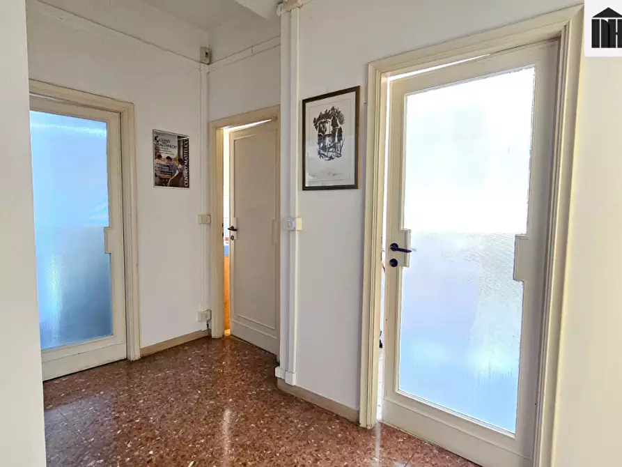 Immagine 25 di Appartamento in vendita  a Santa Croce Sull'arno