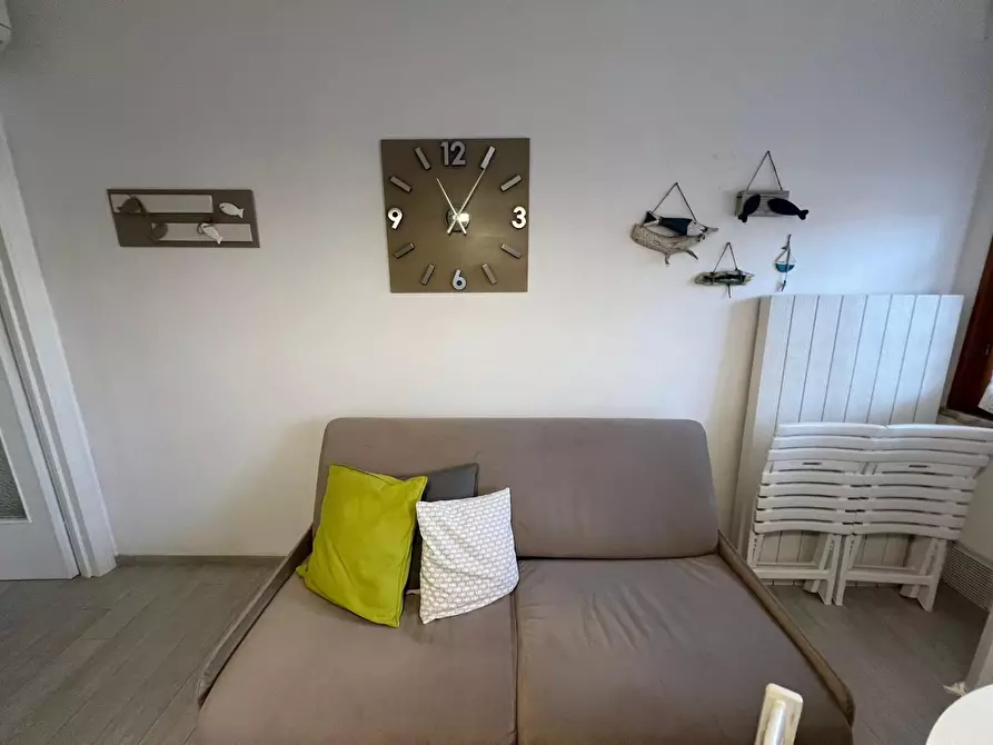 Immagine 10 di Appartamento in vendita  a Cecina