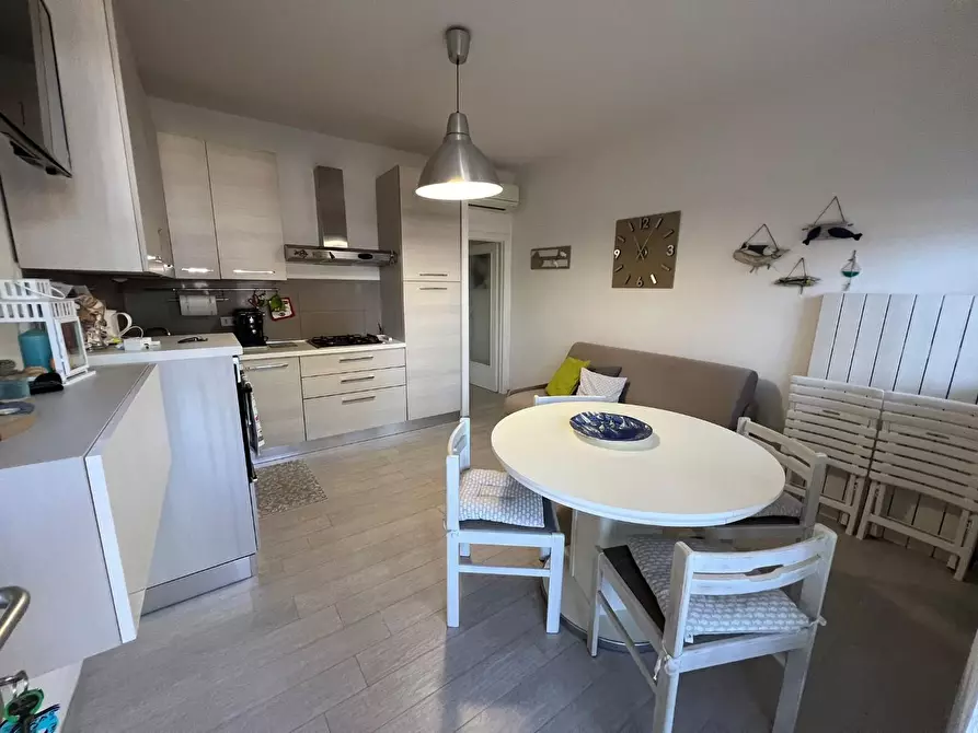 Immagine 6 di Appartamento in vendita  a Cecina