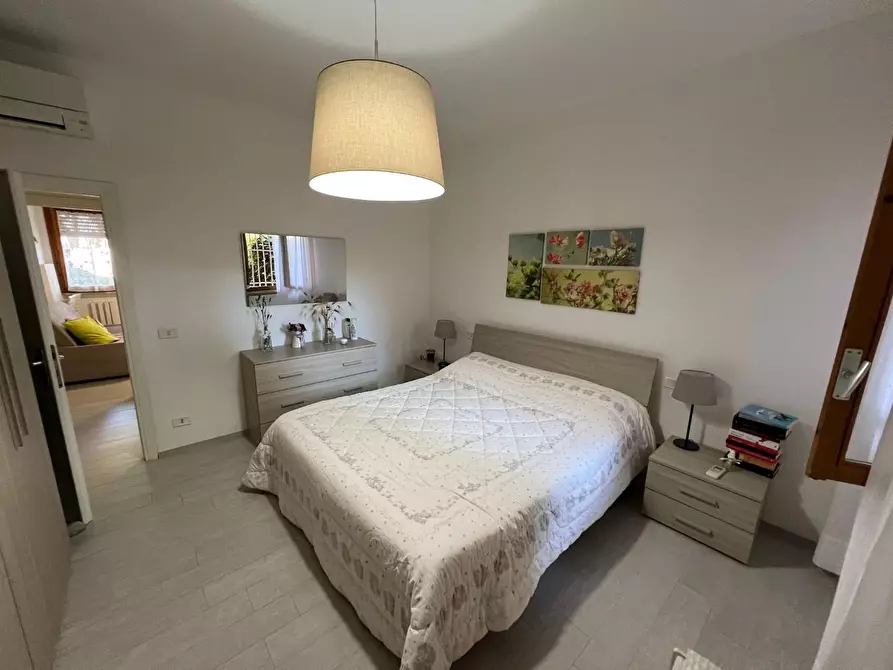 Immagine 12 di Appartamento in vendita  a Cecina