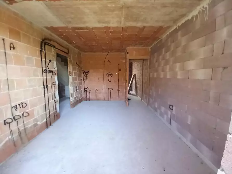 Immagine 5 di Appartamento in vendita  a Pisa