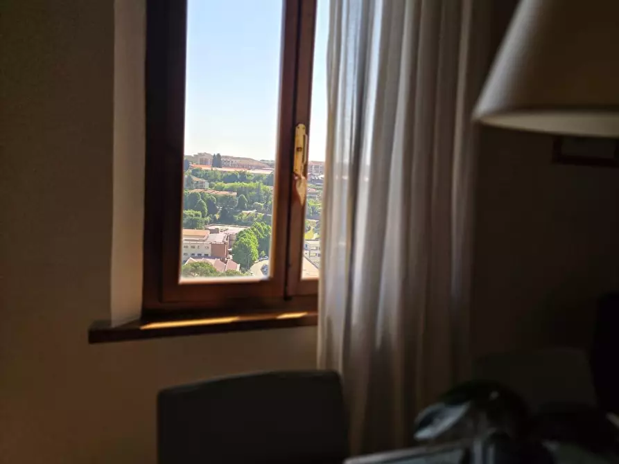 Immagine 31 di Appartamento in vendita  a Siena