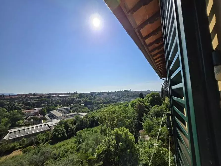 Immagine 6 di Appartamento in vendita  a Siena