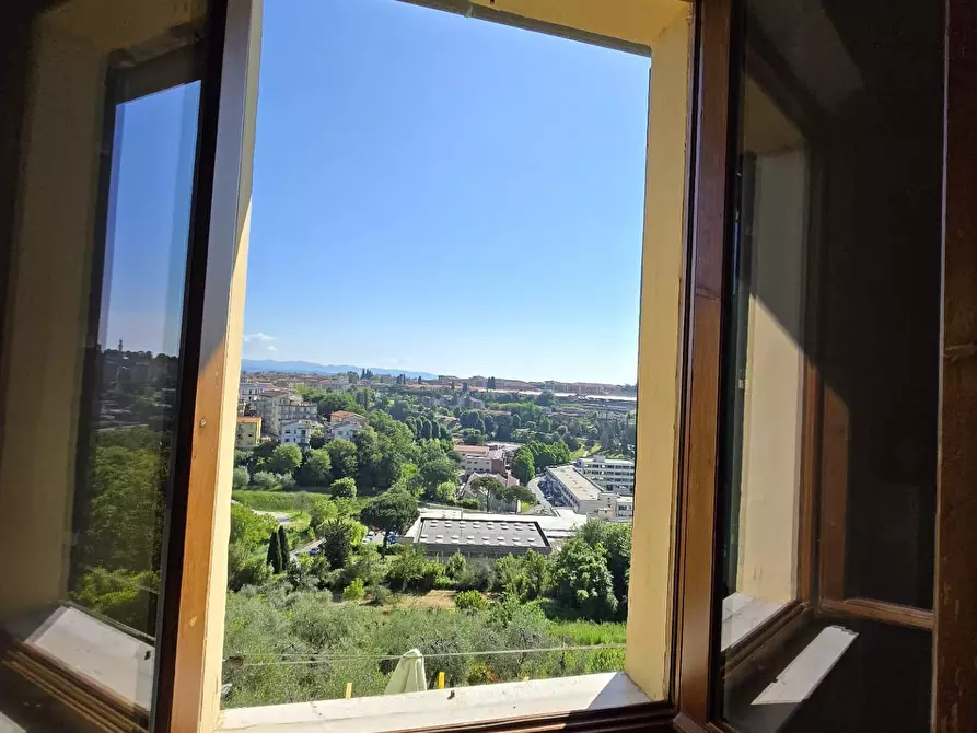 Immagine 8 di Appartamento in vendita  a Siena