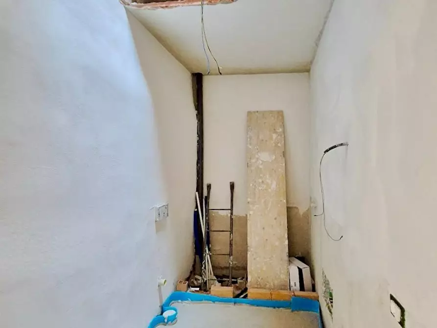 Immagine 23 di Appartamento in vendita  a Pisa